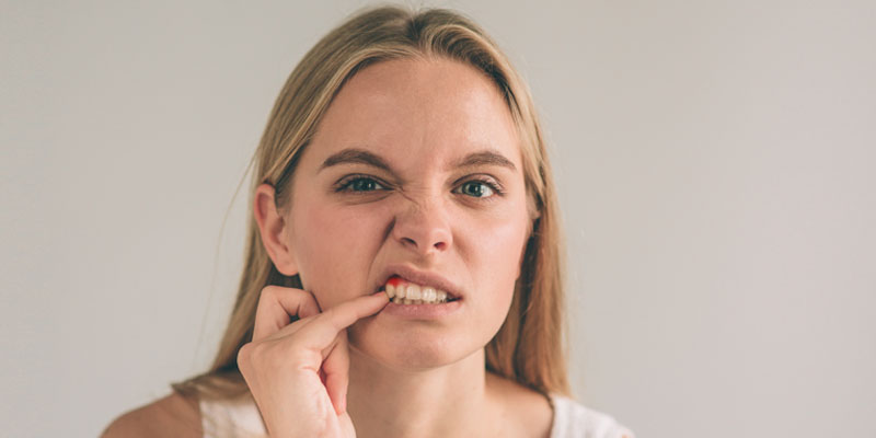causes-of-bleeding-gums